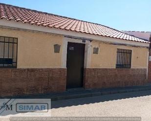 Vista exterior de Finca rústica en venda en San Martín de Montalbán