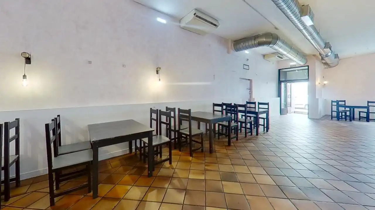 Local de lloguer en Torrejón de la Calzada