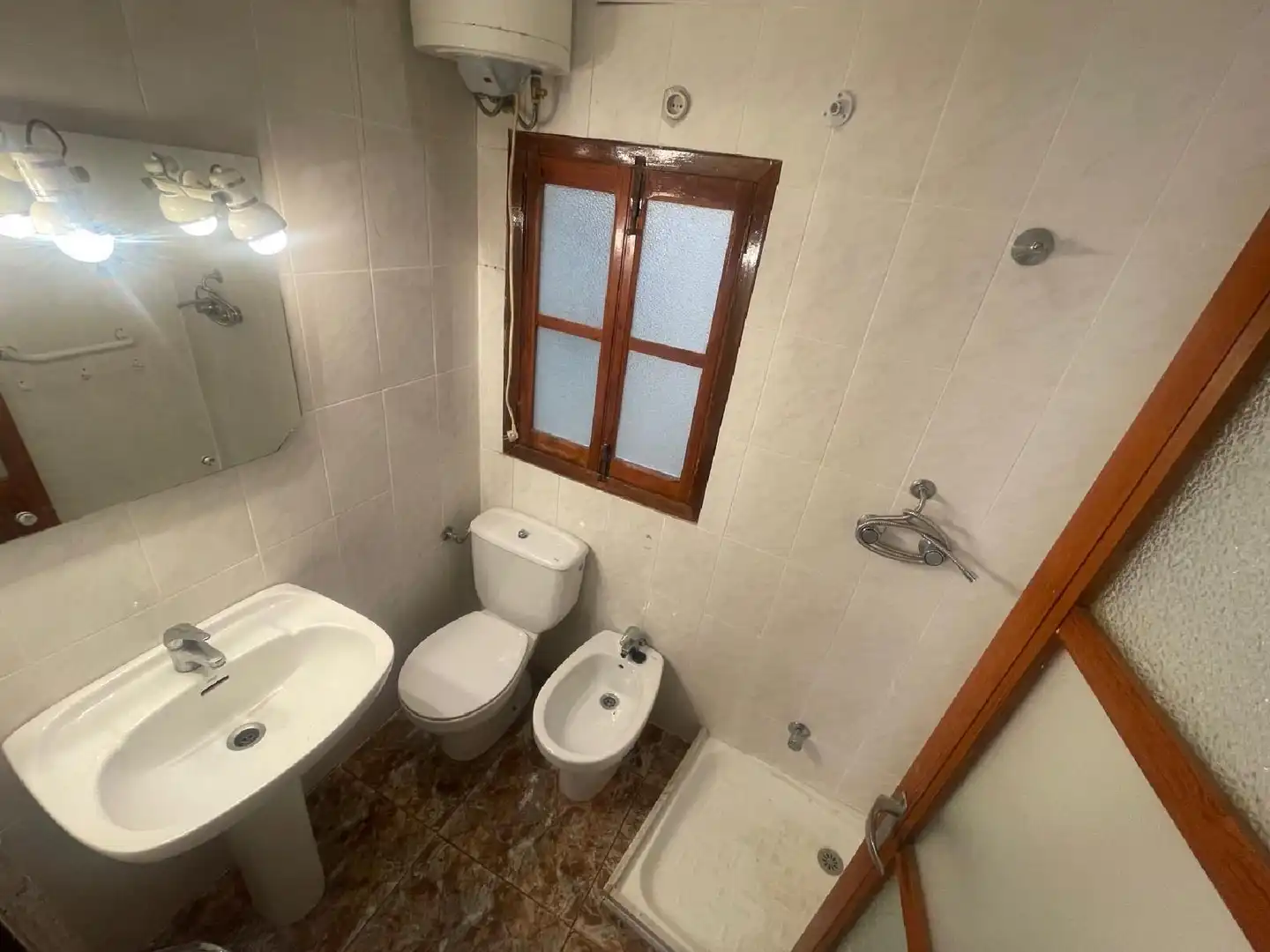Baño de Piso en venta en Mogente / Moixent con Trastero
