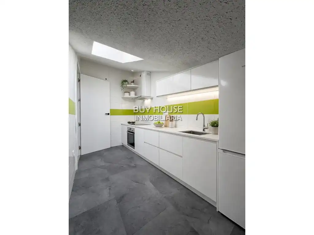 Küche von Wohnung zum Verkauf in Camarena