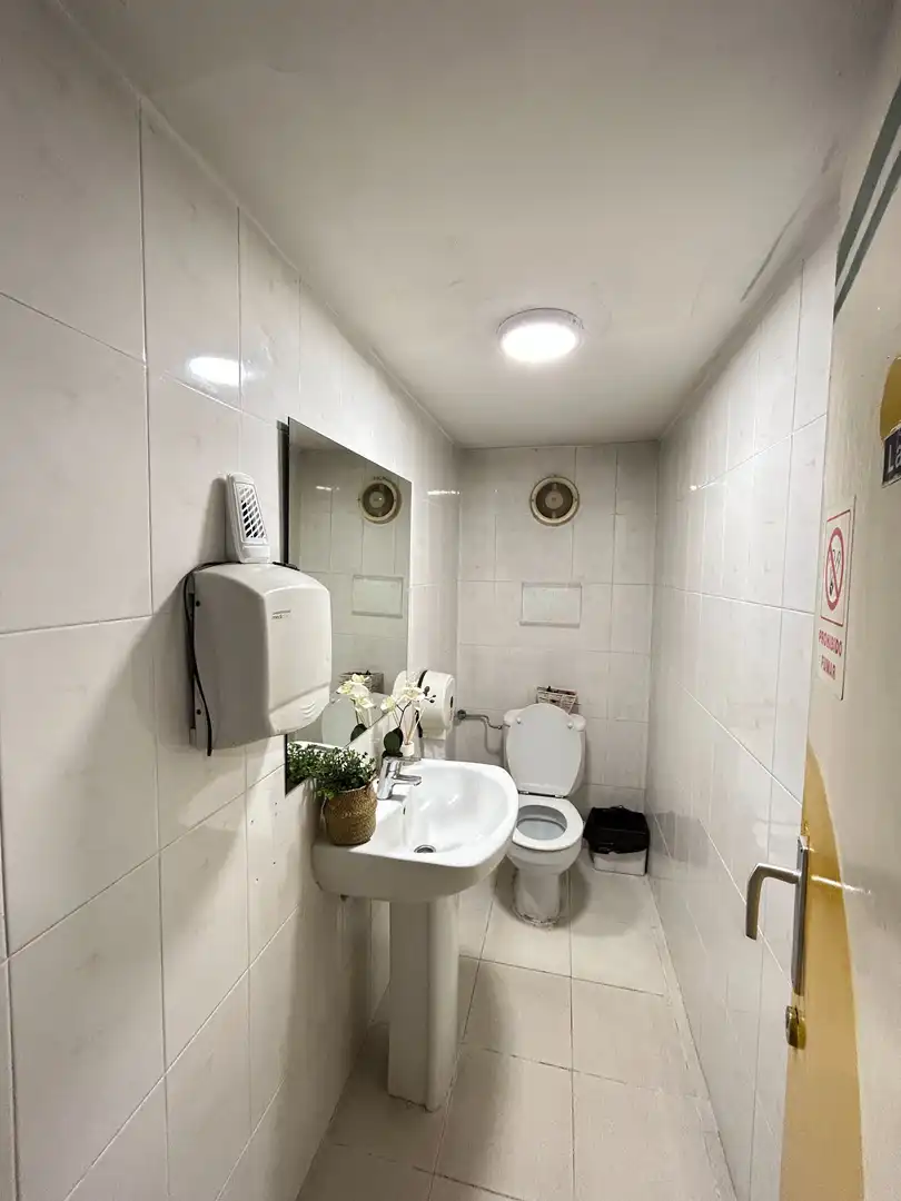 Baño de Casa o chalet en venta en Vilobí d'Onyar con Aire acondicionado, Calefacción y Jardín privado