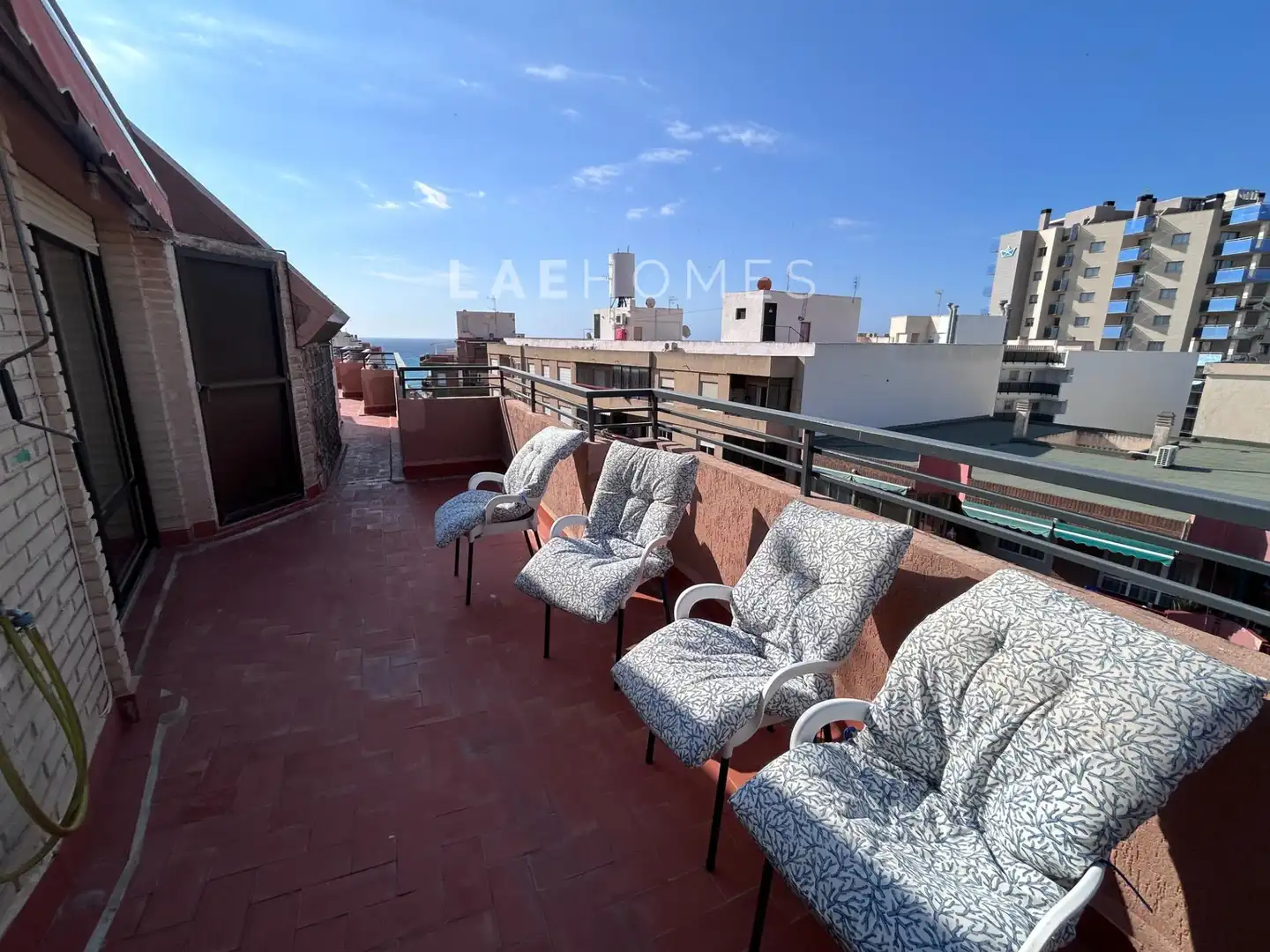 Terrace of Attic for rent in El Campello  with Air Conditioner, Parquet flooring and Furnished