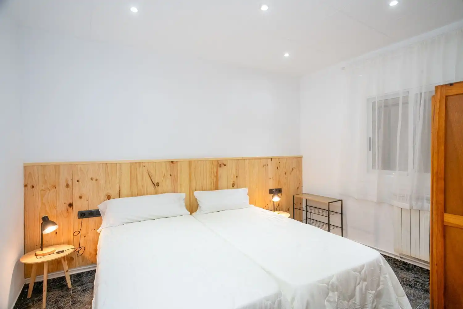 Habitación de Piso de alquiler en Girona con Calefacción, Terraza y Trastero