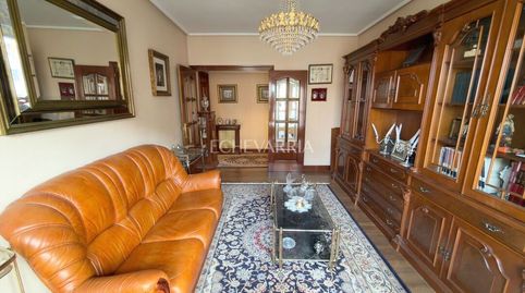 Foto 3 de Piso en venta en Las Arenas, Getxo