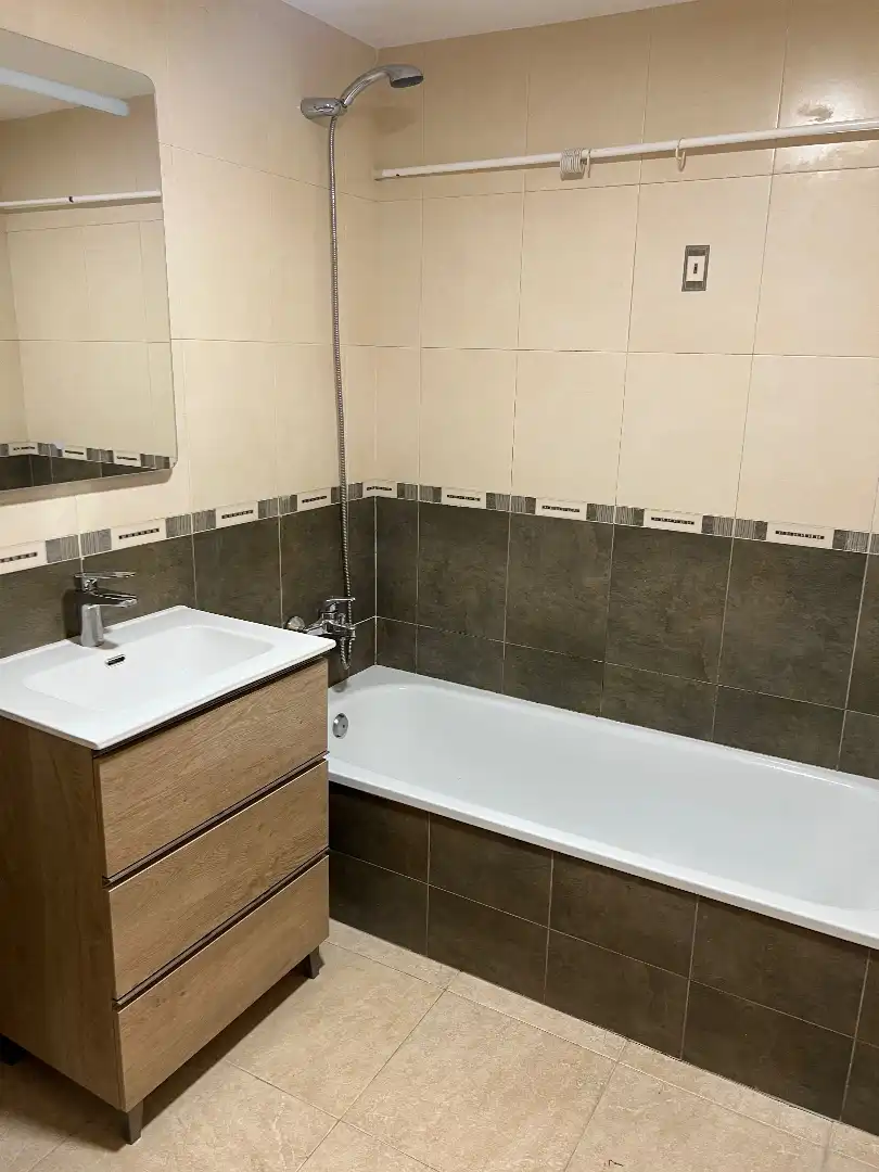 Bathroom of Flat for sale in Mataró  with Heating, Storage room and Oven