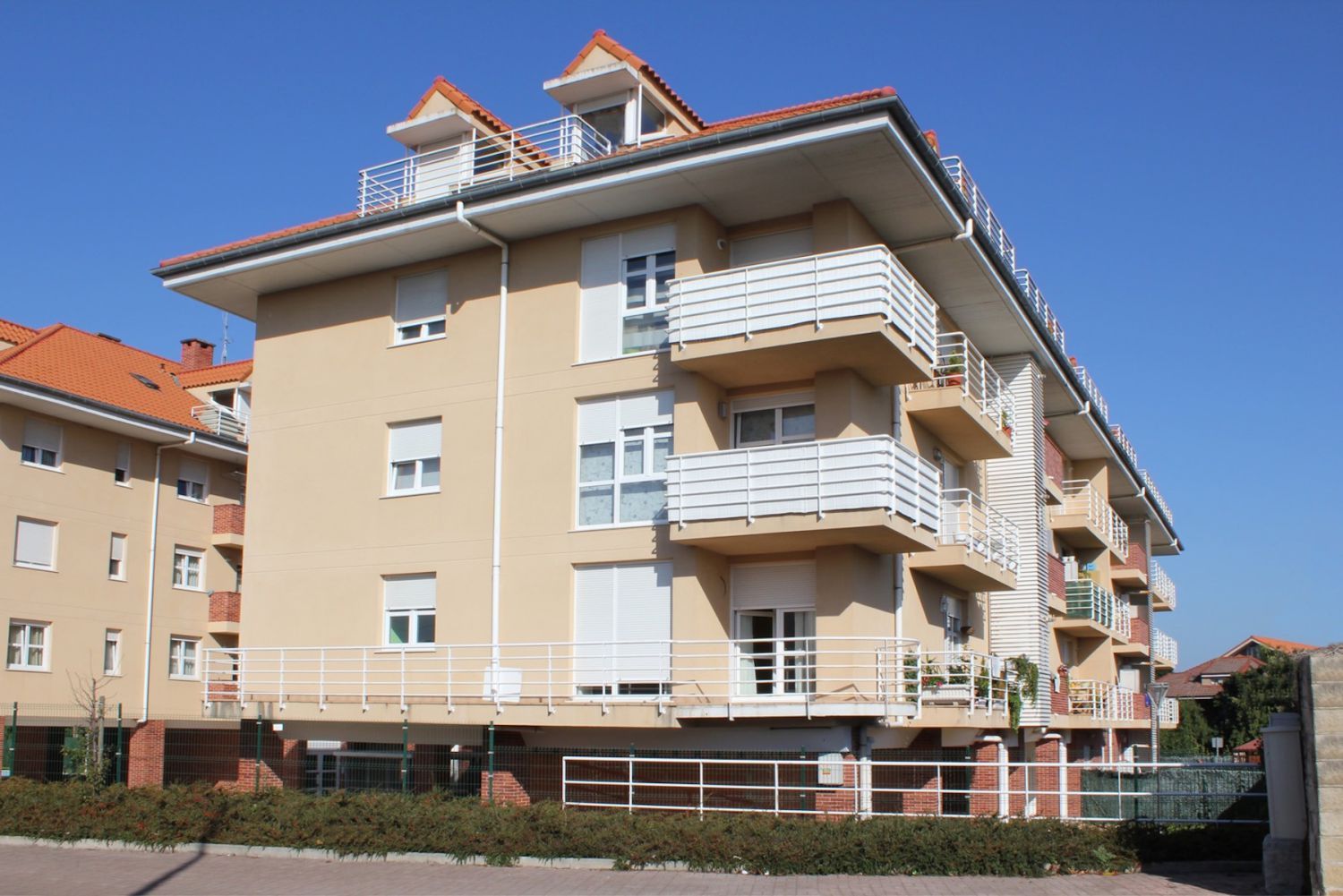 Flat for sale in Sancibrián