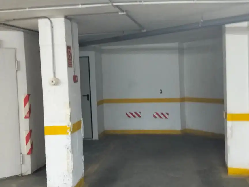 Parking de Garaje de alquiler en Valencia