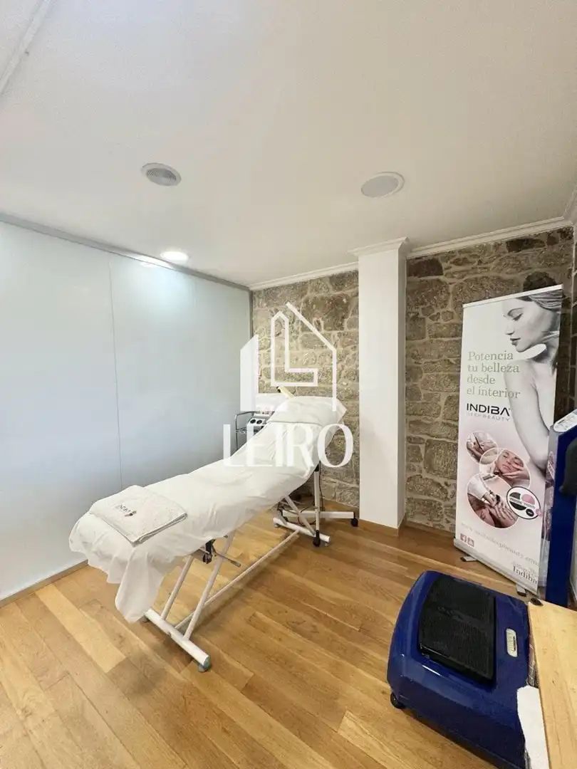 Local comercial de lloguer a Vilagarcía, imagen 7