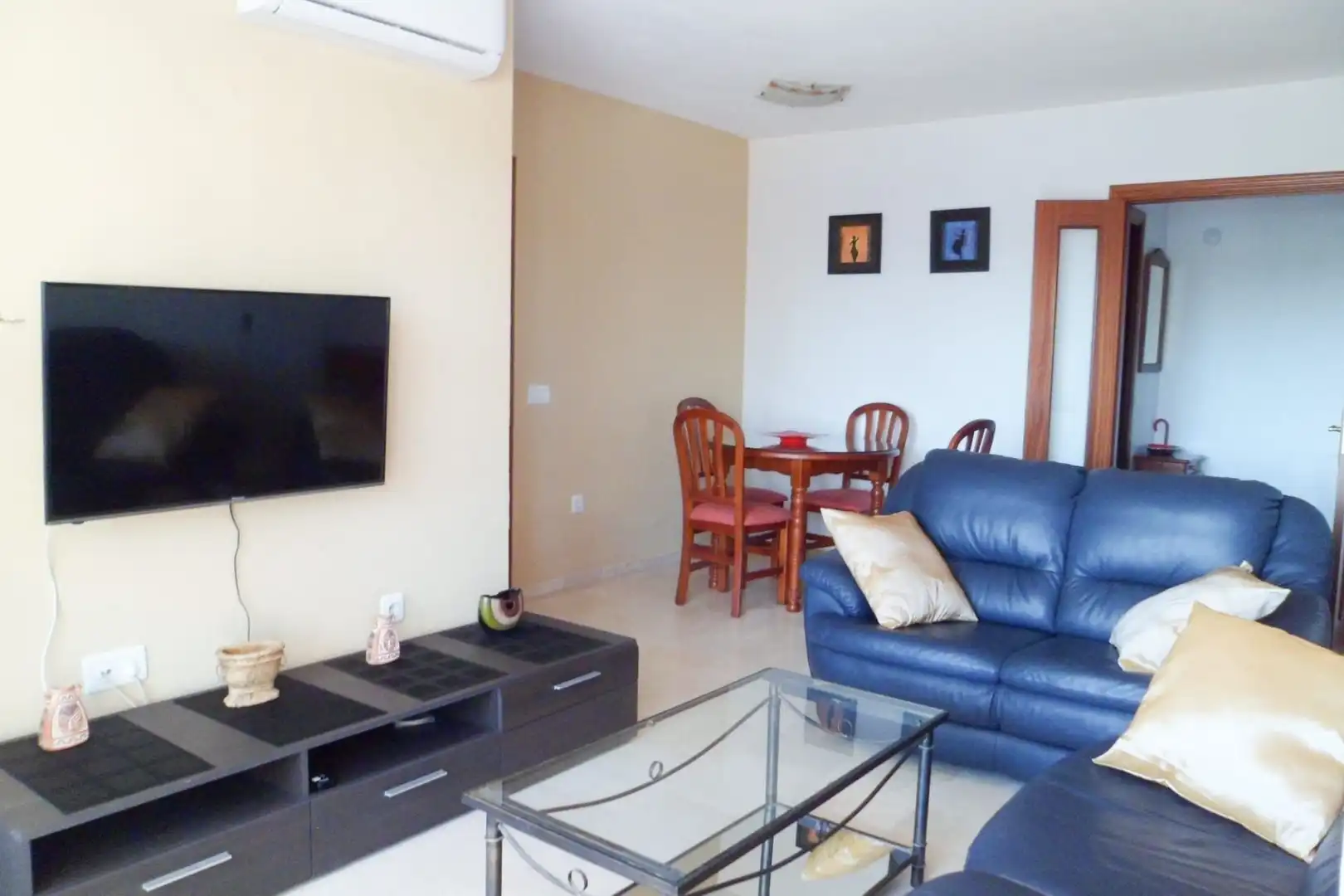 Living room of Apartments for sale in Benalmádena  with Air Conditioner, Furnished and Community pool