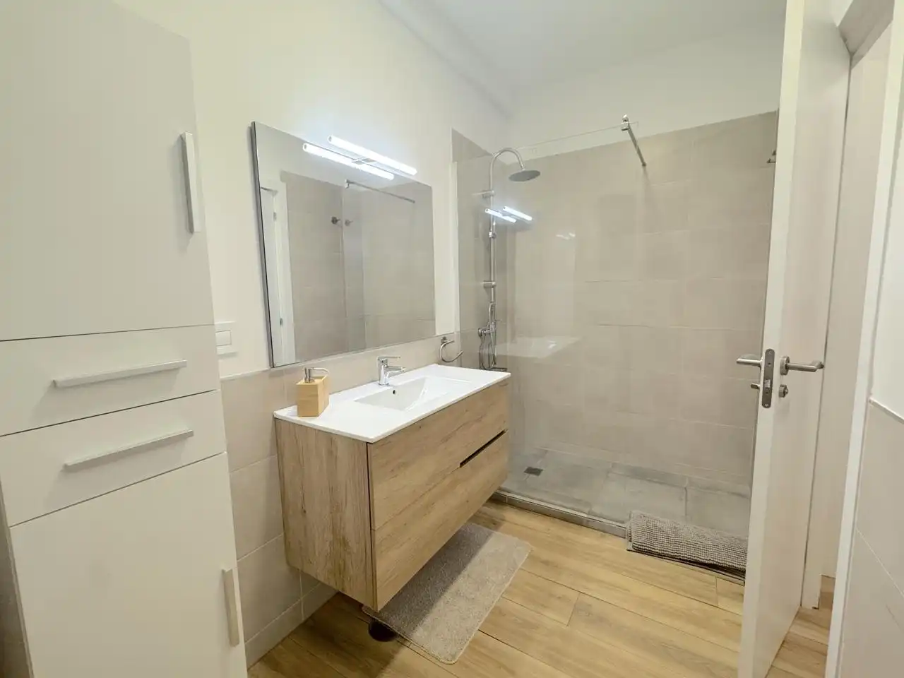 Baño de Piso en venta en Santa Cruz de Tenerife con Amueblado