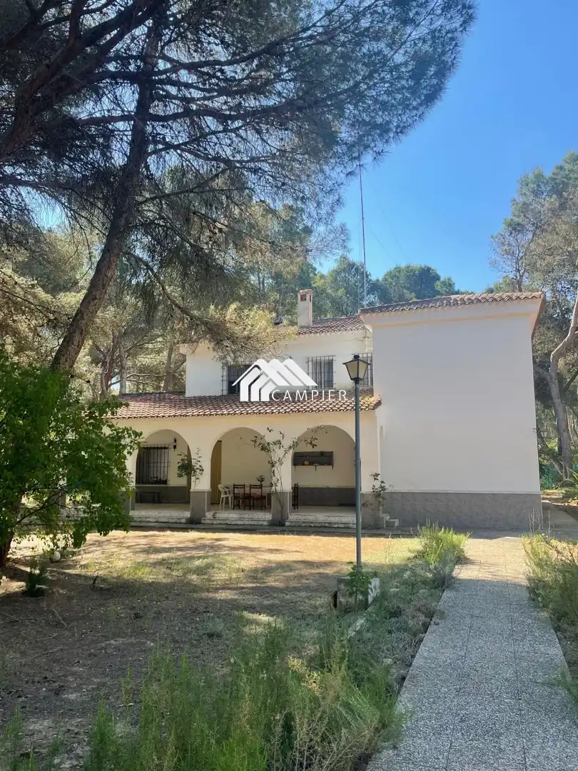 Xalet amb piscina en venda a Pedanías - Extrarradio, imagen 2