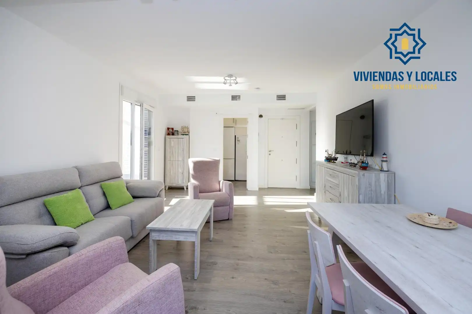 Sala de estar de Piso en venta en Almuñécar con Aire acondicionado, Jardín privado y Terraza