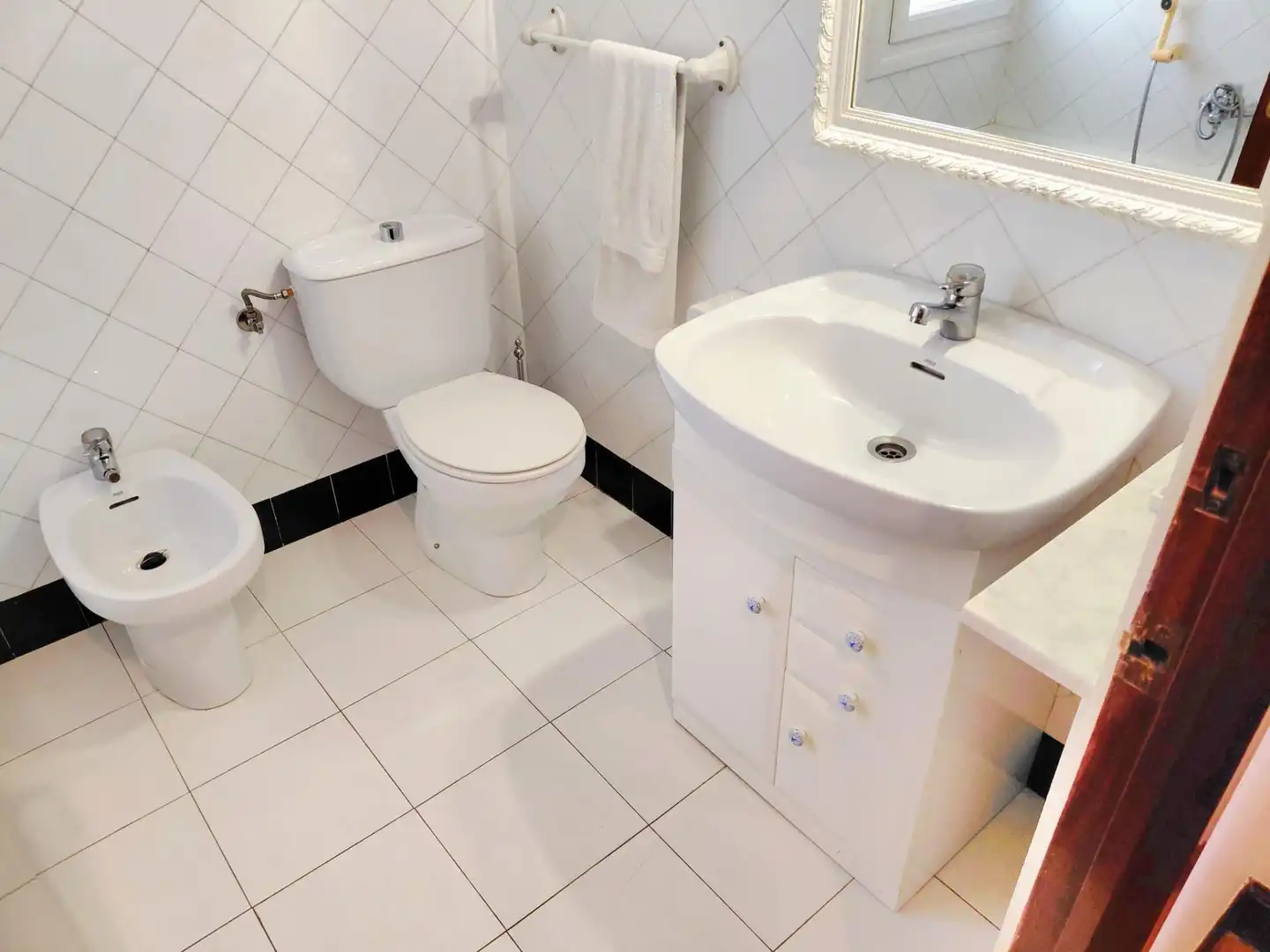 Baño de Piso en venta en Getxo  con Calefacción, Terraza y Trastero