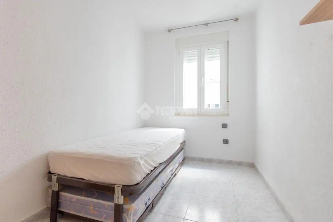 Schlafzimmer von Wohnung zur Miete in Garrido
