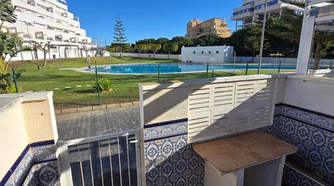 Foto 4 de Casa o xalet en venda a Avenida Rosita Ferrer, El Sabinar – Urbanizaciones – Las Marinas – Playa Serena, Almería