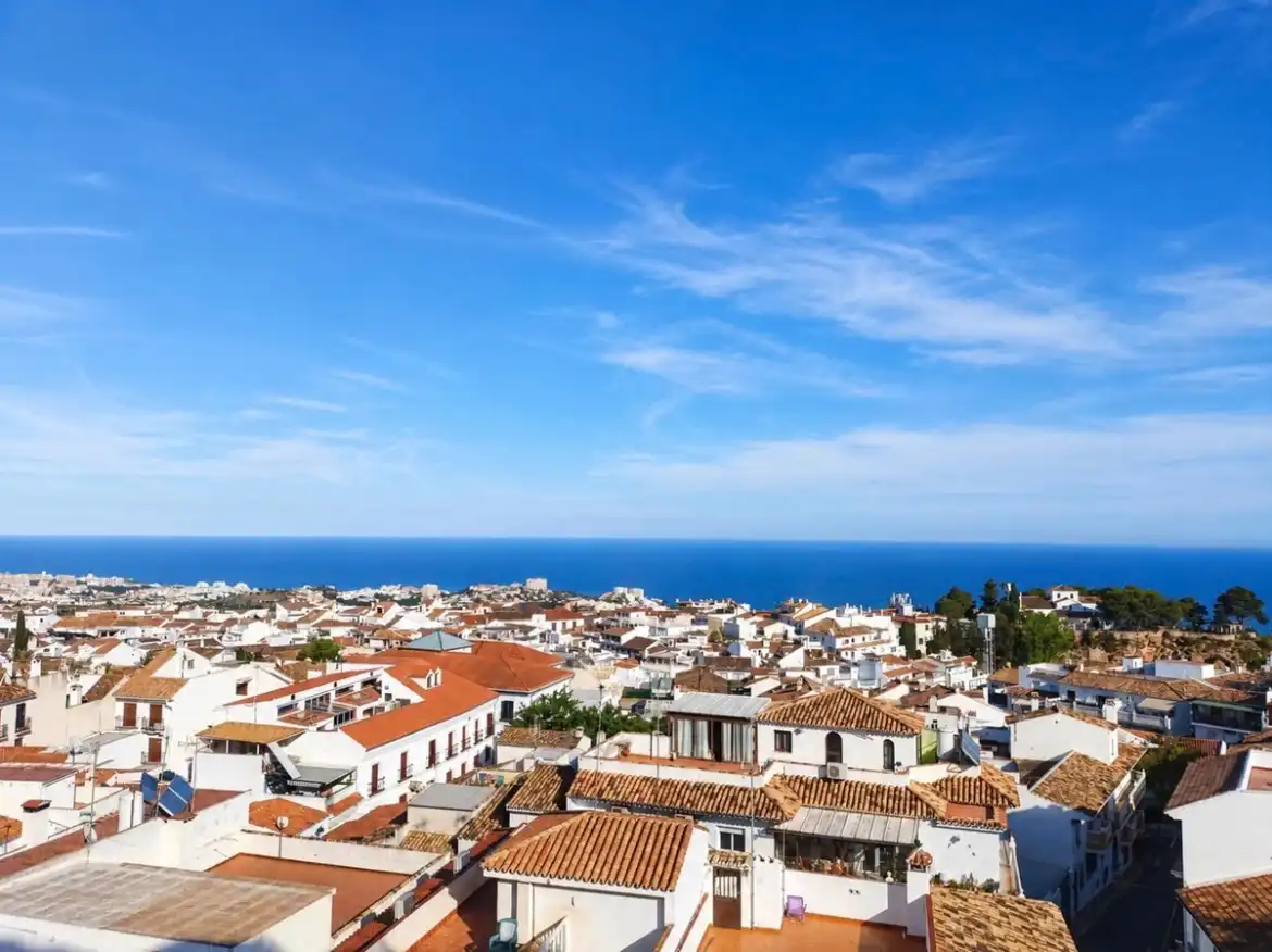 Piso con ascensor en venta en Benalmádena pueblo