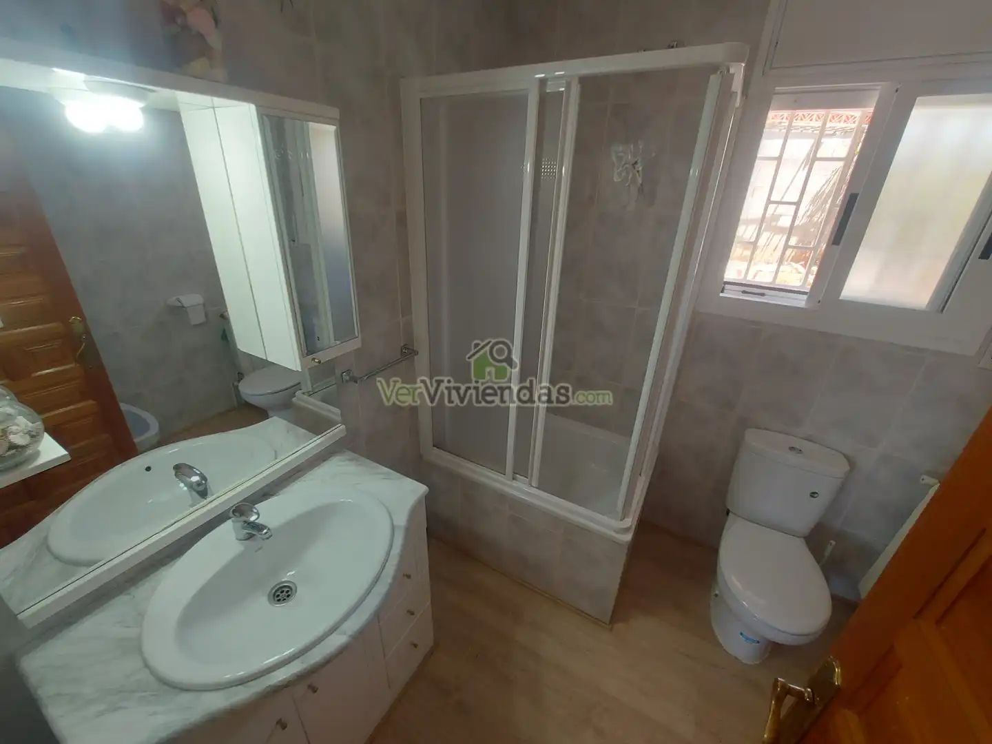 Bany de Casa o xalet en venda en Olivella amb Calefacció, Jardí privat i Parquet
