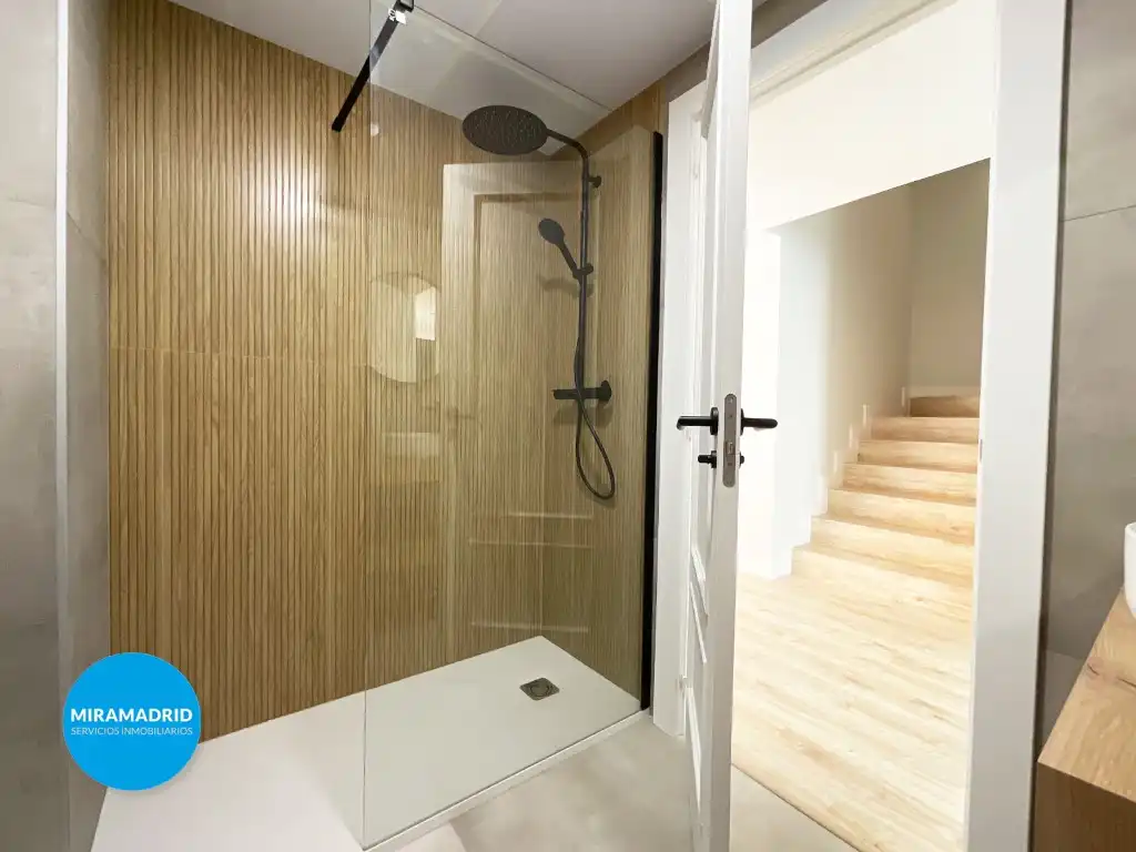 Bathroom of Detached homes for rent in Paracuellos de Jarama  with Air Conditioner and Swimming Pool