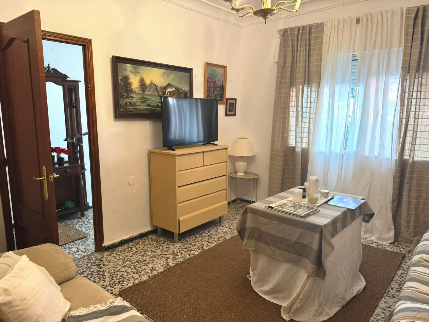 Dormitori de Casa adosada en venda en El Puerto de Santa María amb Jardí privat i Terrassa