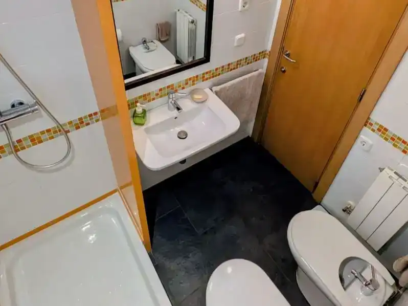 Bany de Pis en venda en  Barcelona Capital amb Aire condicionat i Balcó
