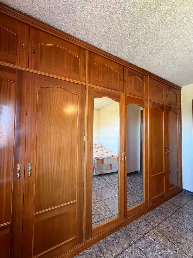 Habitación de Piso en venta en Madrid con Calefacción, Terraza y Amueblado