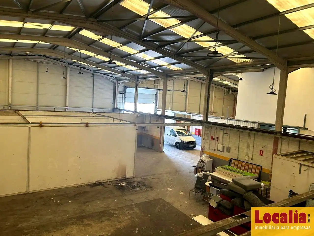 Industrial buildings for rent in Santander