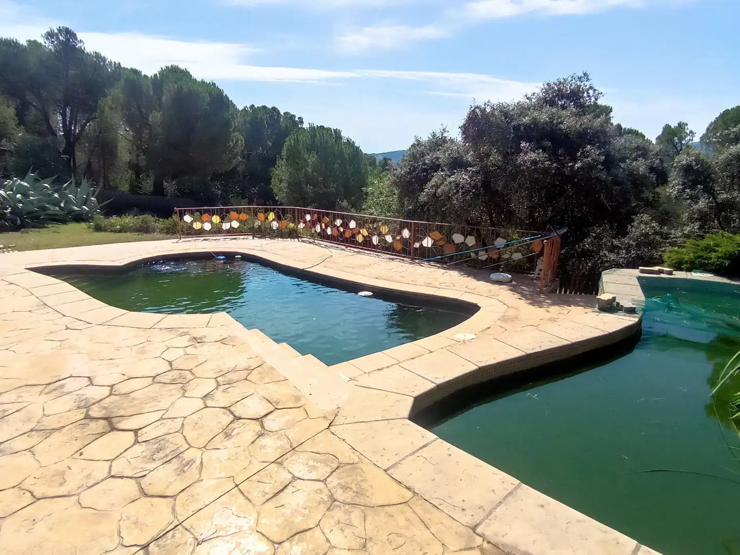 Chalet con piscina en venta en Pelayos de la Presa