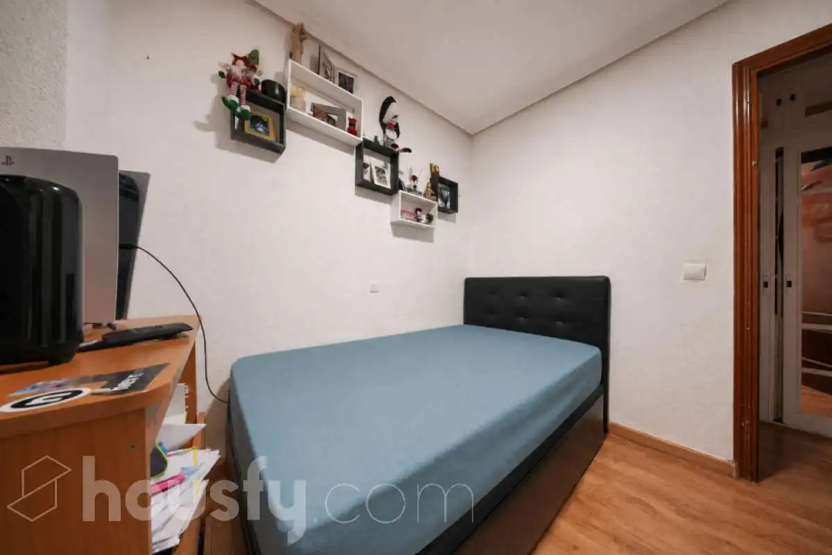 Dormitori de Pis en venda en Fuenlabrada