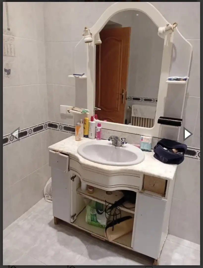 Bathroom of Houses for sale in Almagro  with Air Conditioner, Heating and Furnished