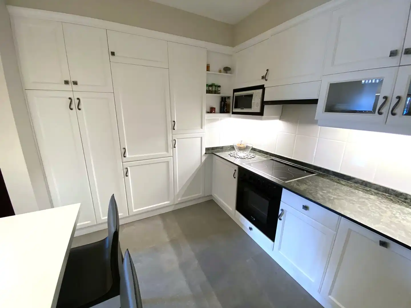 Kitchen of Flat for sale in Castro-Urdiales  with Heating, Parquet flooring and Terrace