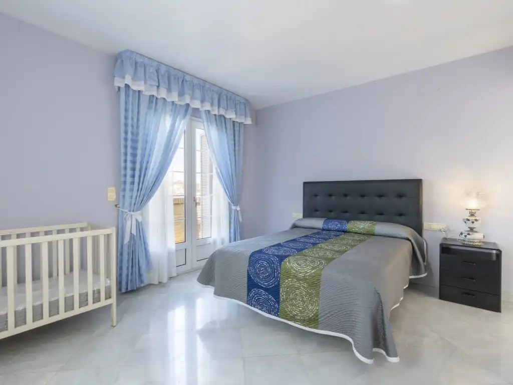 Bedroom of Houses for sale in Granada