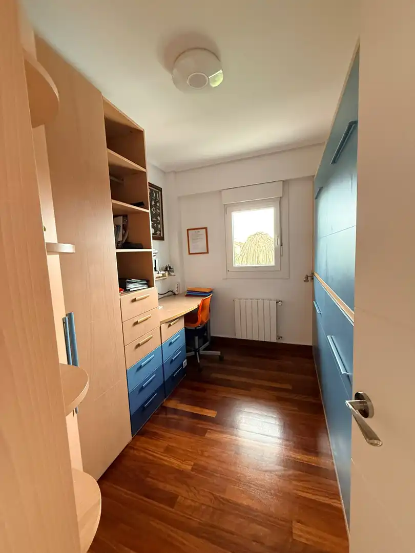 Schlafzimmer von Einfamilien-Reihenhaus zum Verkauf in Camargo mit Heizung und Terrasse