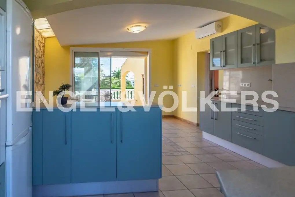 Chalet con piscina en venta en Carrer Margalló 42, imagen 7