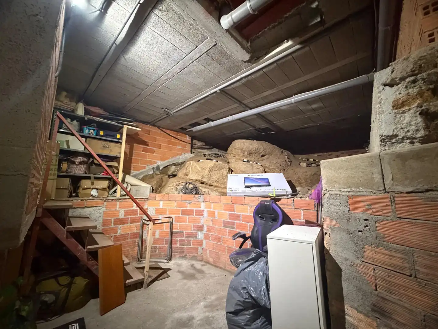 Casa o xalet en venda en San Cibrao das Viñas amb Calefacció, Jardí privat i Terrassa