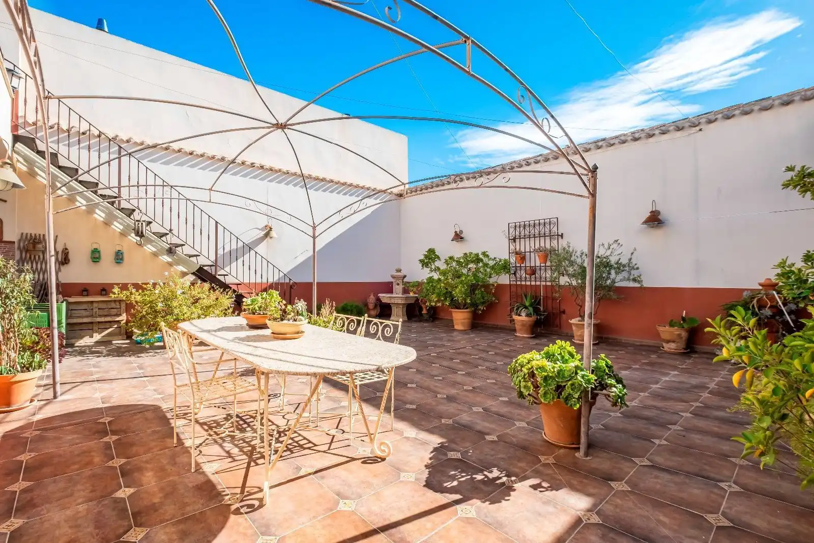 Terrassa de Casa o xalet en venda en El Pinós / Pinoso amb Calefacció, Terrassa i Traster