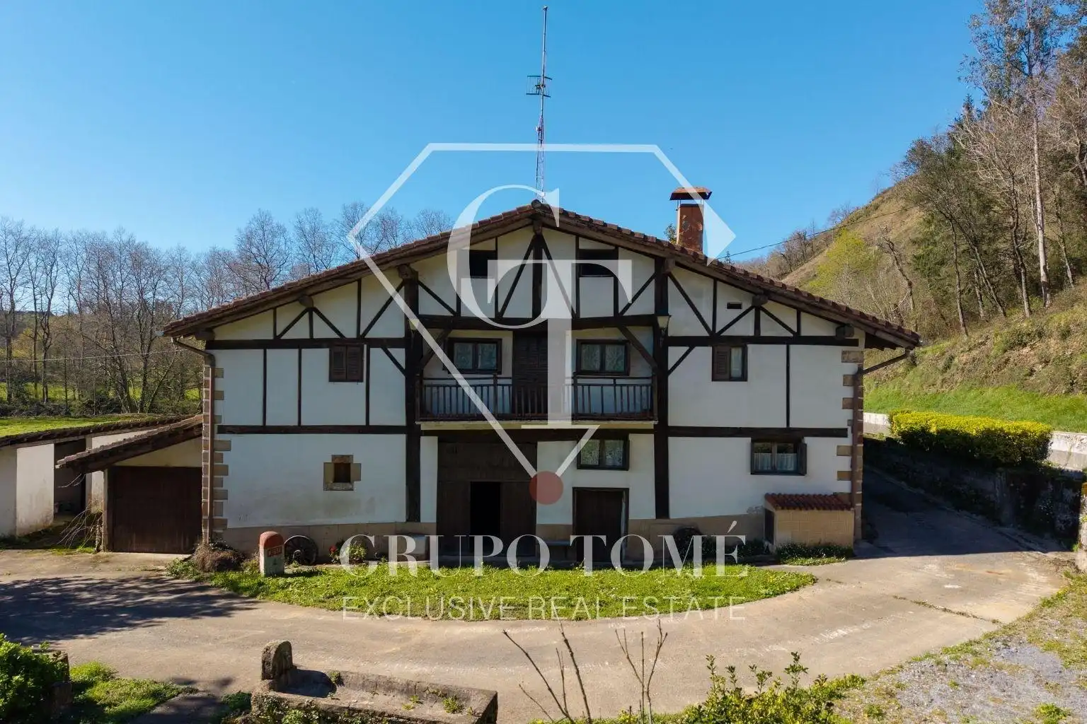 Casa o chalet en venta en Calle IRU KANTOIA, 2, Usurbil