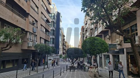 Foto 2 de Garaje de alquiler en Navas de Tolosa, 4, Avda de Madrid - Pº de la Estación, Jaén Capital