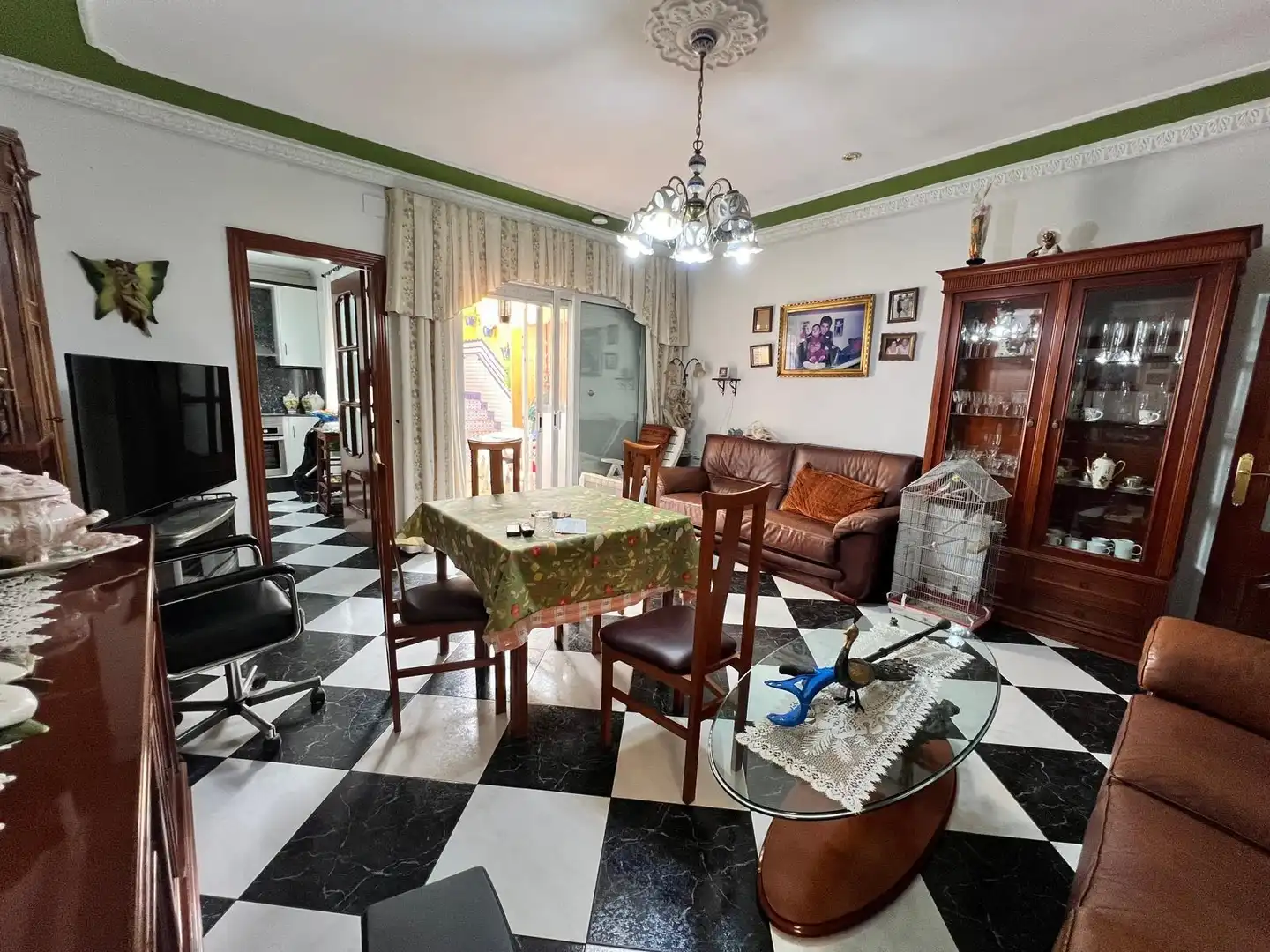 Sala d'estar de Casa o xalet en venda en Sabadell amb Aire condicionat, Calefacció i Jardí privat