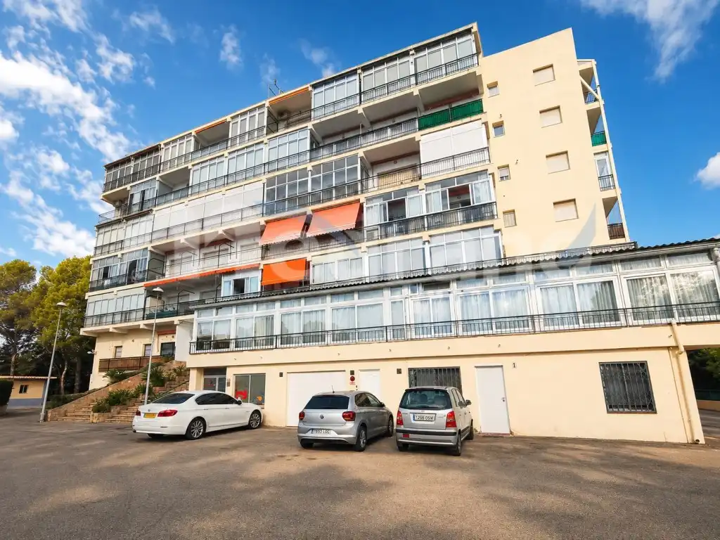 Vista exterior de Apartamento de alquiler en La Nucia con Aire acondicionado, Calefacción y Jardín privado
