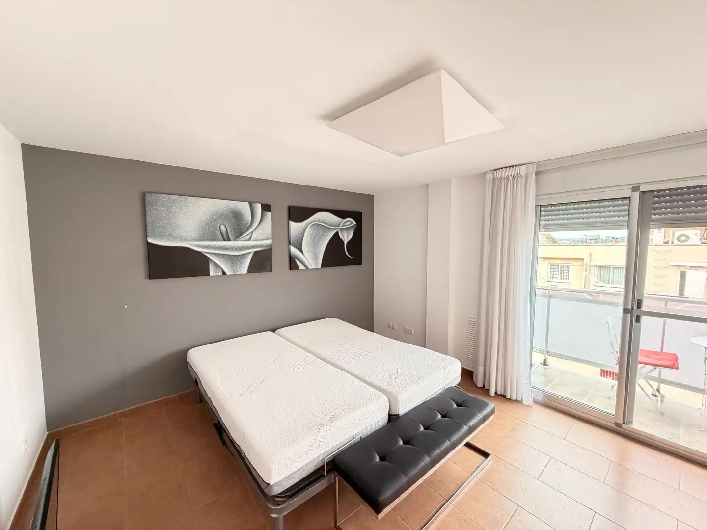 Bedroom of Flat for rent in Tortosa  with Air Conditioner, Terrace and Storage room