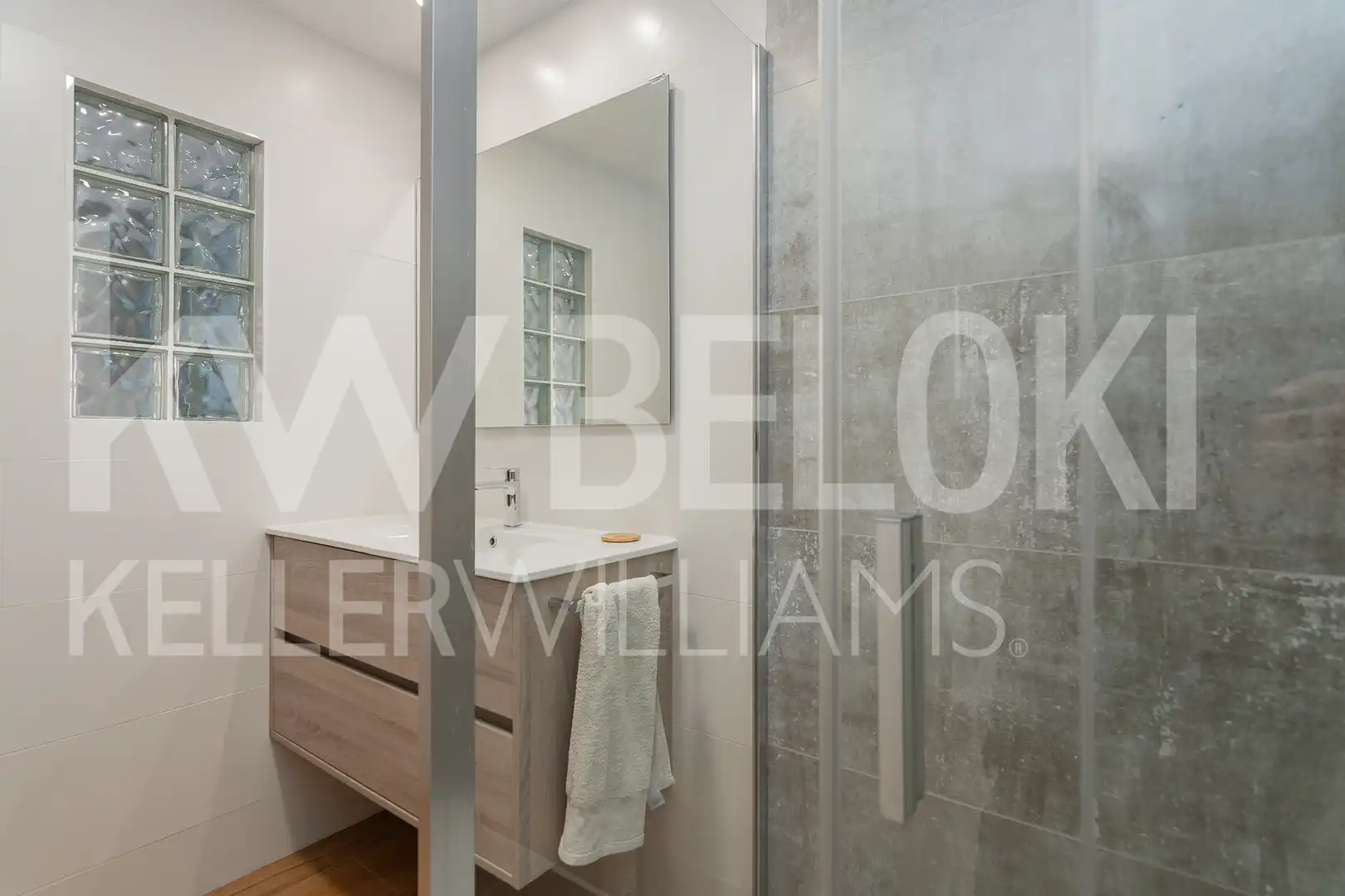 Baño de Piso en venta en Villava / Atarrabia con Calefacción y Terraza