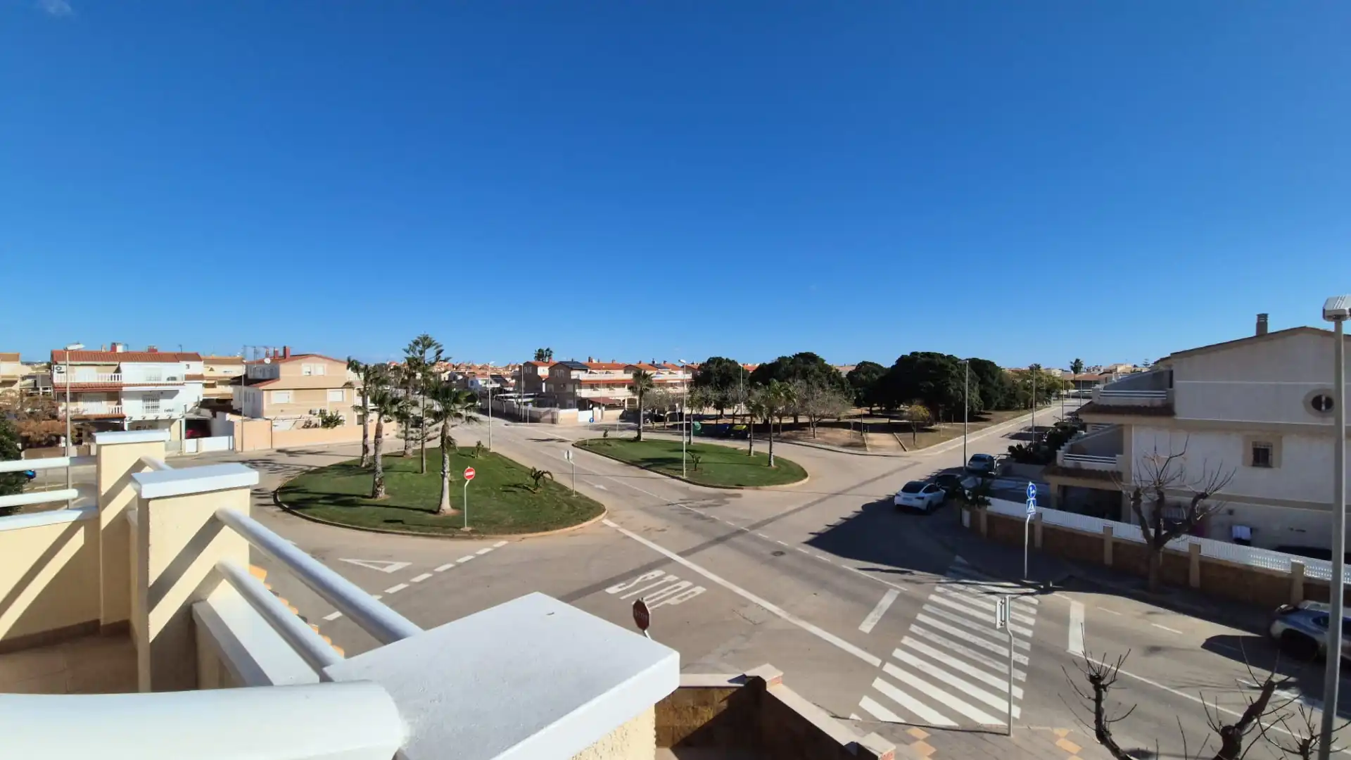 Vista exterior de Casa adosada en venta en Pilar de la Horadada con Aire acondicionado, Terraza y Amueblado