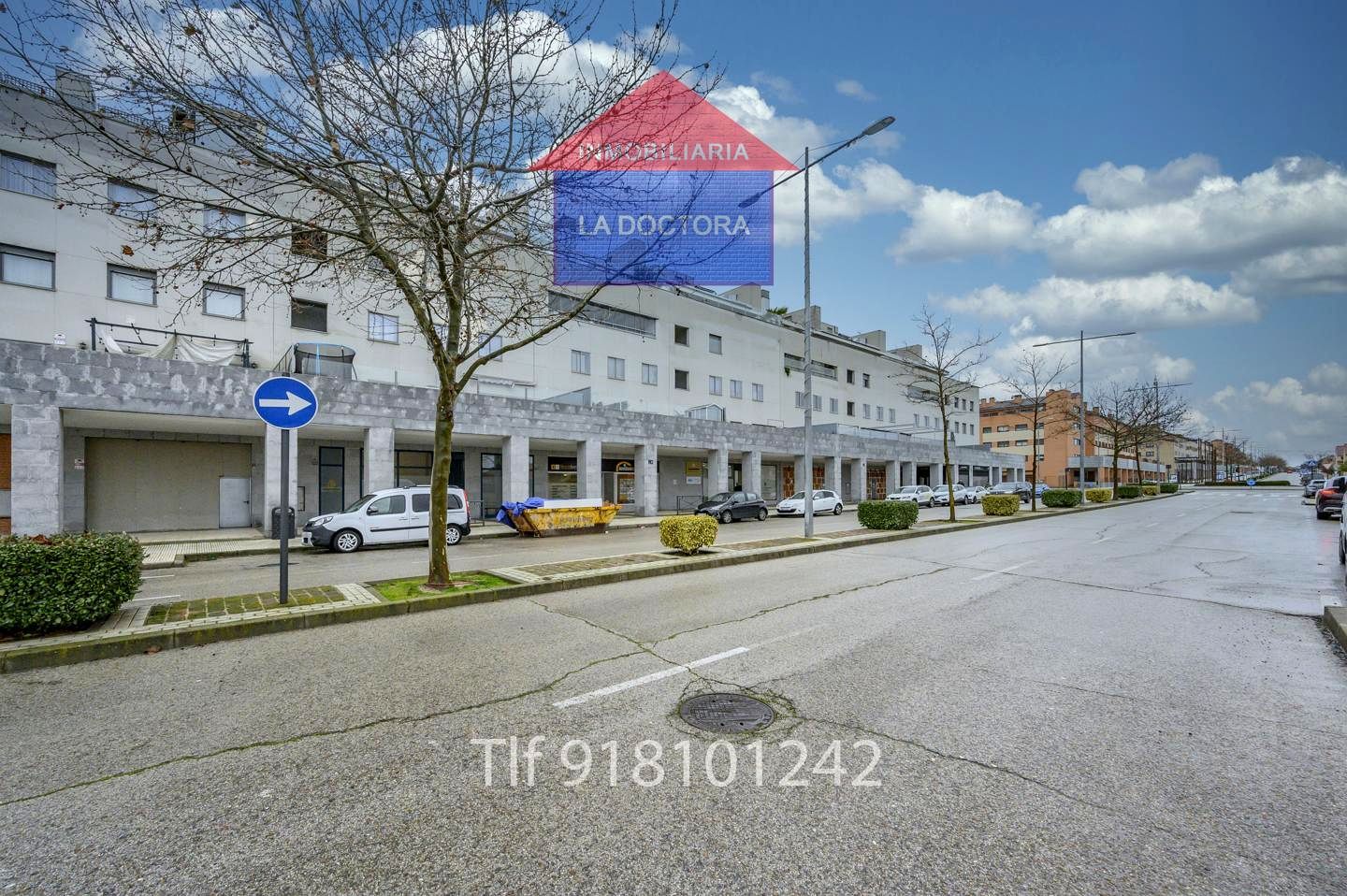 Vista exterior de Pis en venda en Navalcarnero amb Calefacció, Traster i Piscina comunitària