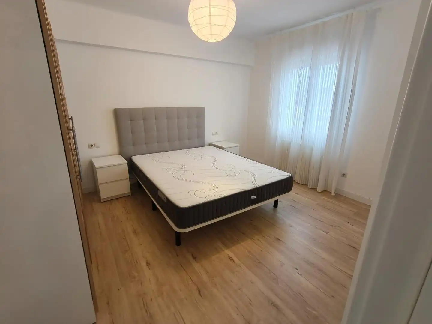 Habitación de Piso de alquiler en Burgos con Calefacción, Trastero y Amueblado