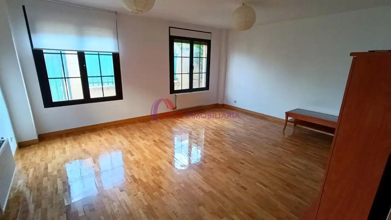 Living room of Detached homes for sale in Cardeñadijo  with Heating, Private garden and Terrace