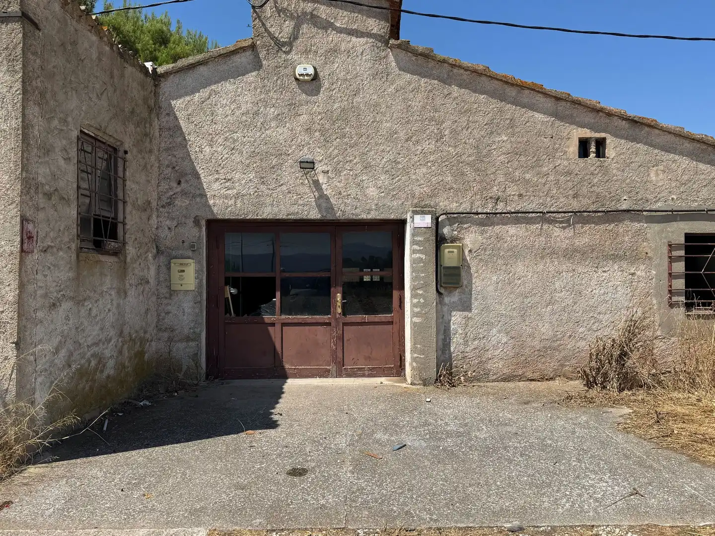 Exterior view of Industrial buildings for rent in Jorba