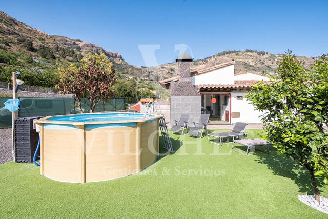 Casa-chalet en Venta en El Vincol en Vega de San Mateo