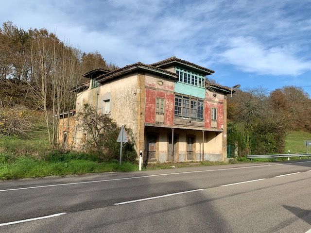 Exterior view of House or chalet for sale in Parres