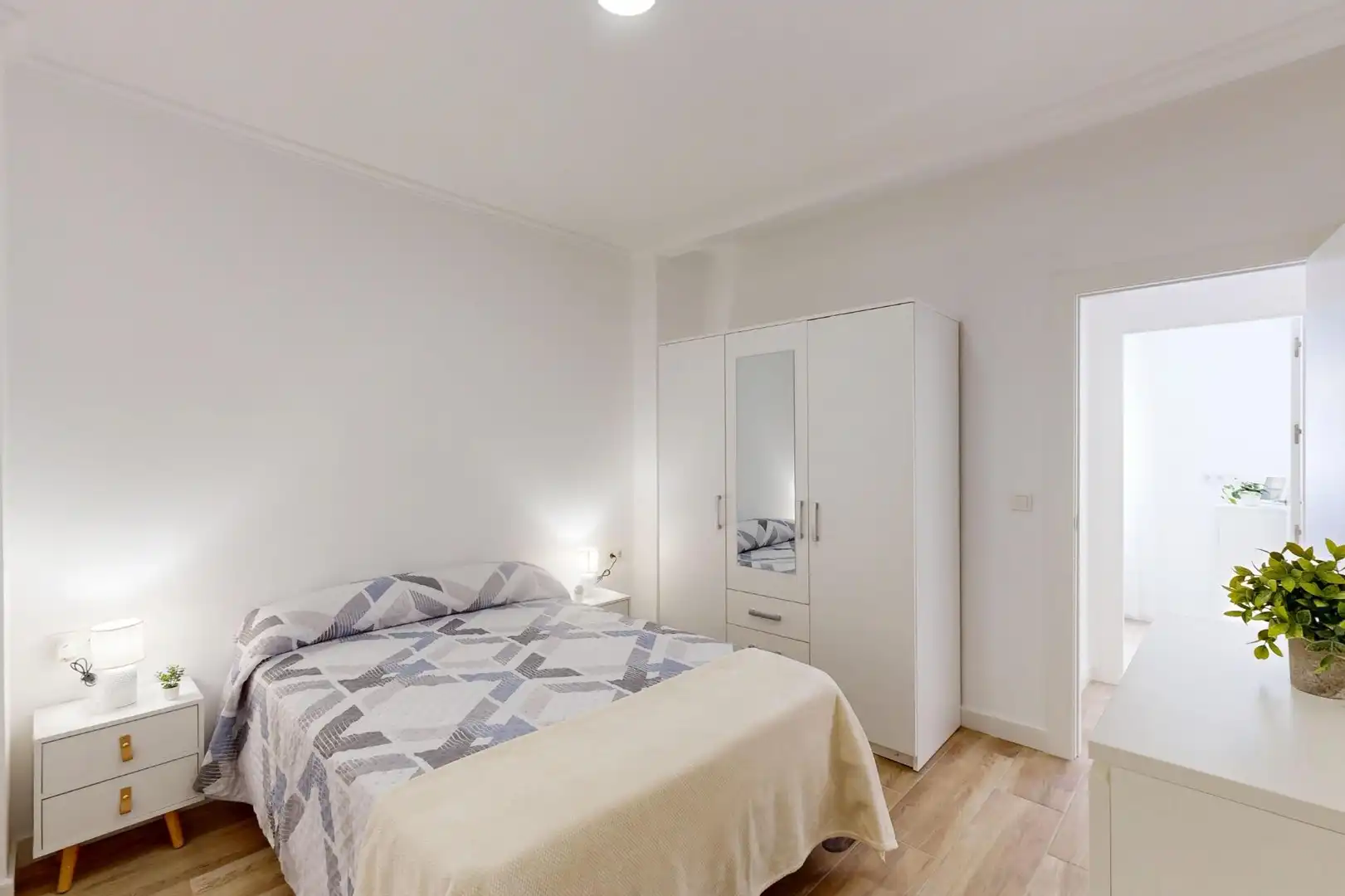 Bedroom of Flat for rent in Cartagena