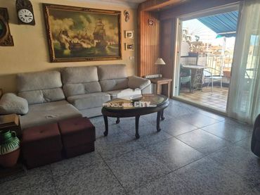 Wohnung mit Aufzug zur Miete in Calle Romaní